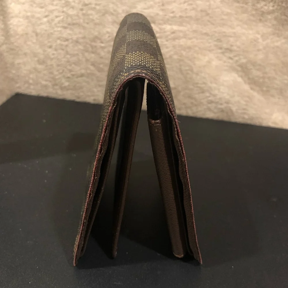Men LOUIS VUITTON Damier Ebene Portefeiulle Florin Bifold Brown Checkered Wallet